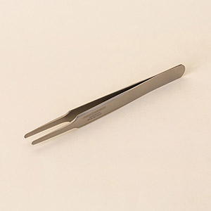 【チタン】ツイーザー(type-t) / 日本製〈全長11.5cm〉