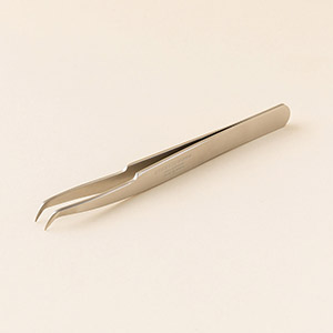 ボリュームラッシュツイーザー(type-v1) / 日本製〈全長11.0cm・刃先0.8cm〉
