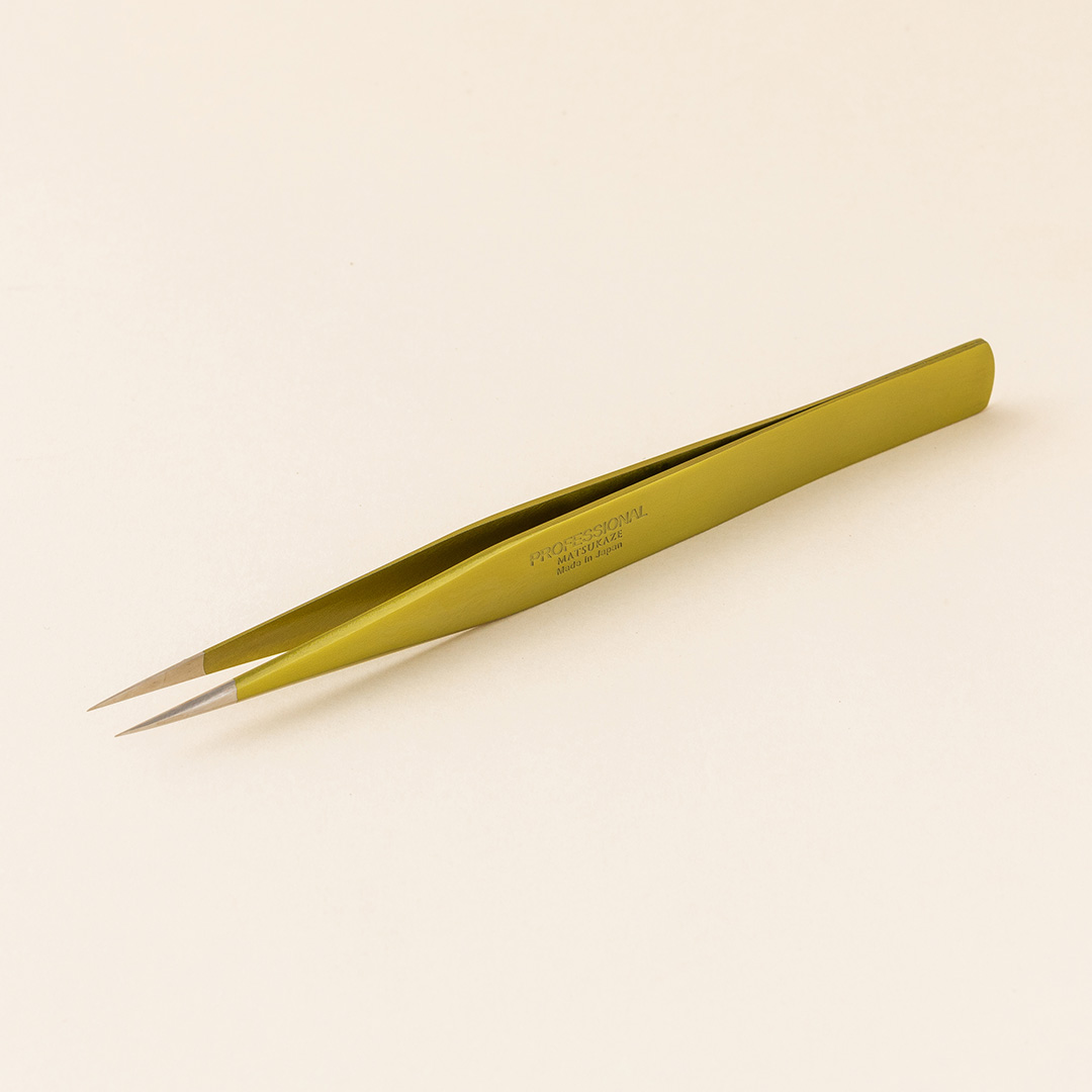 【若草】ツイーザー(type-n) / 日本製カラーコーティング〈全長12.7cm〉