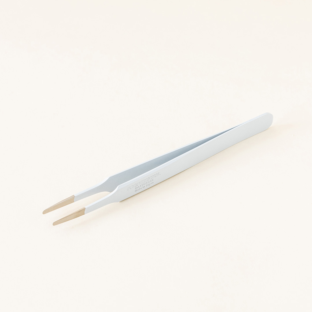 【白】ツイーザー(type-t) / 日本製カラーコーティング〈全長11.5cm〉