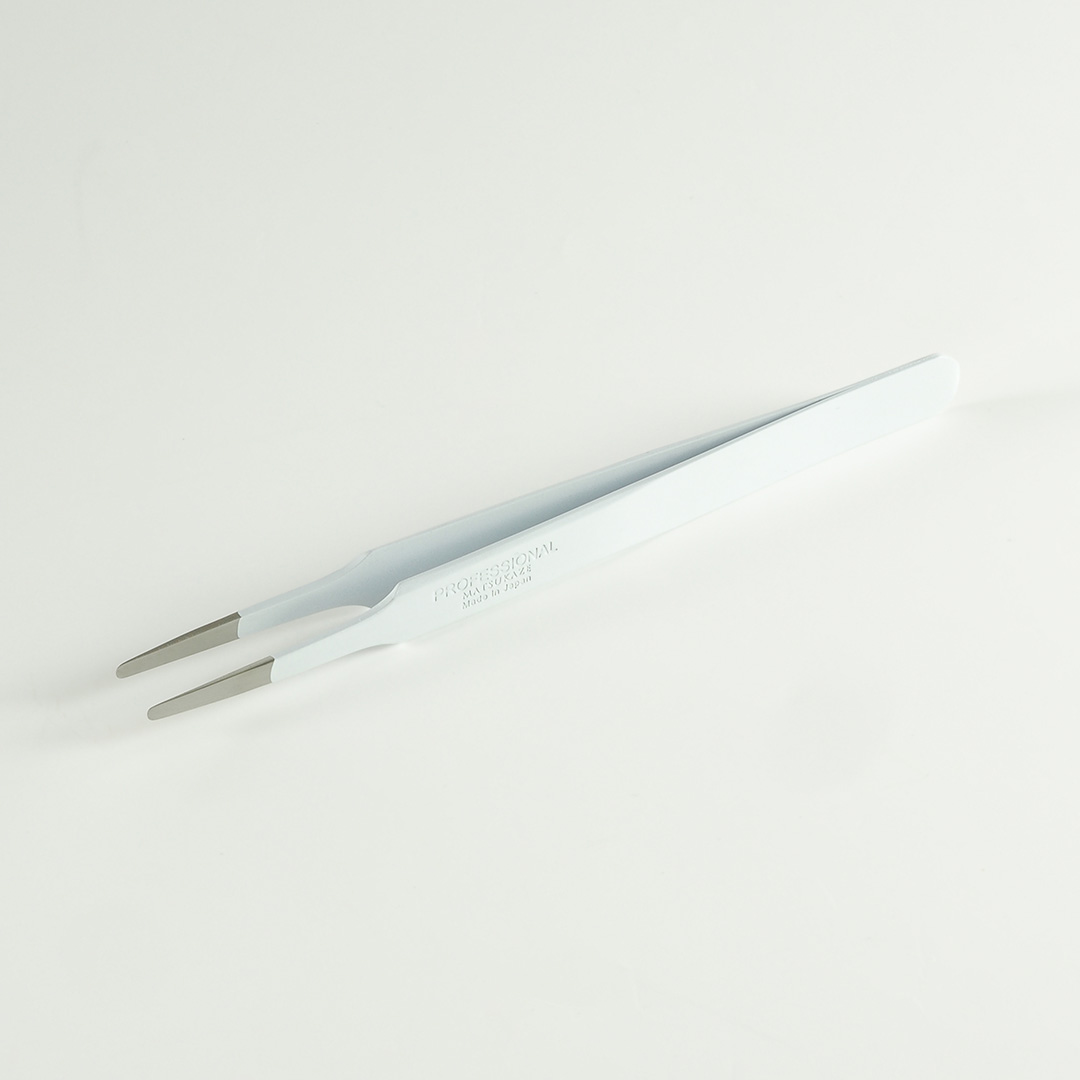 【白】ツイーザー(type-t) / 日本製カラーコーティング〈全長11.5cm〉1