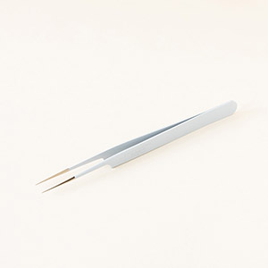 【白】ツイーザー(type-a) / 日本製カラーコーティング〈全長12.5cm〉